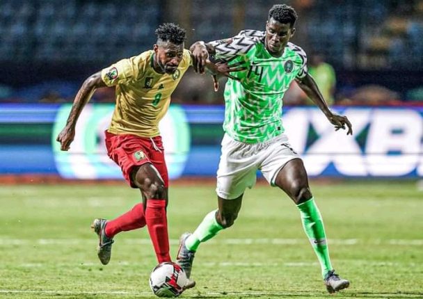 Le choc des géants Cameroun Nigeria en huitièmes de finale de la CAN